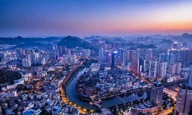 贵州省一个别类的"一线城市"――六盘水