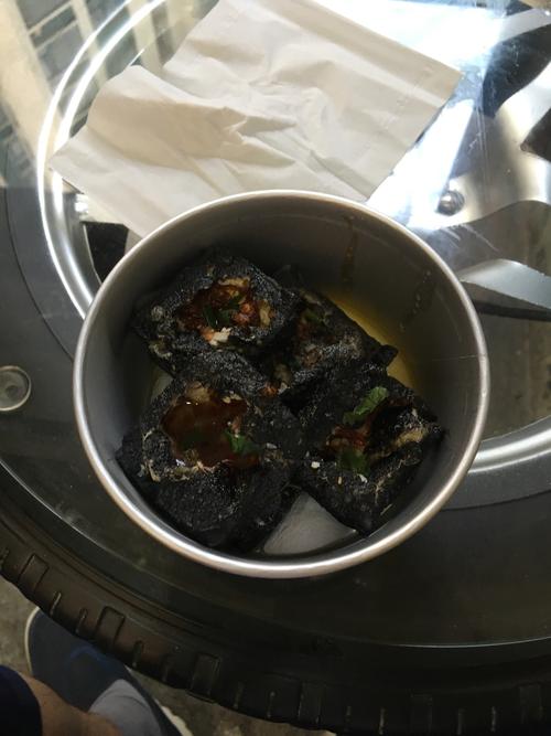 白色精品臭豆腐