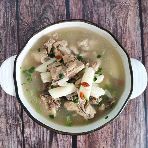 山药鸡汤炖狗肉