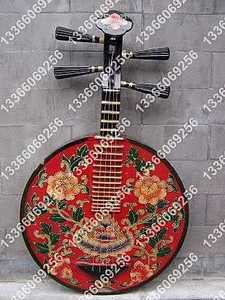 彩绘月琴
