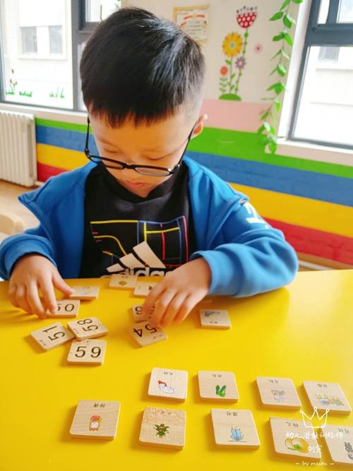 幼儿全脑开发课堂