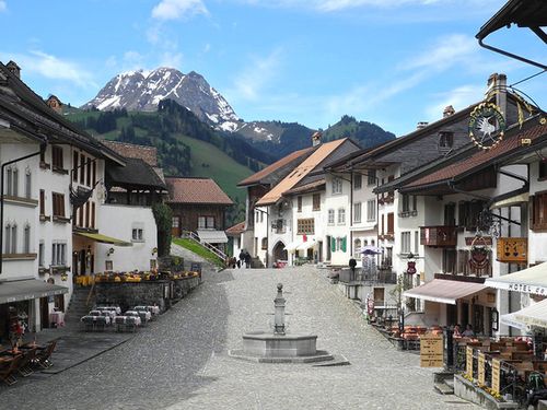 白海军: 瑞士格吕耶尔小镇,自然之心