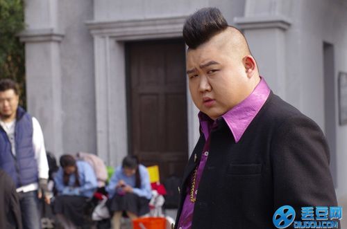 《谢文东》李爽扮演者张艺骞年龄资料及演过的电视剧