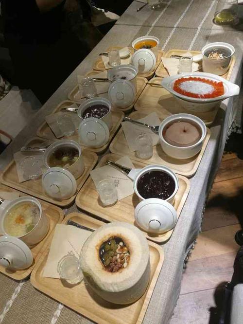 燕小唐鲜炖小铺-"一家现炖燕窝店———燕小唐鲜炖 .