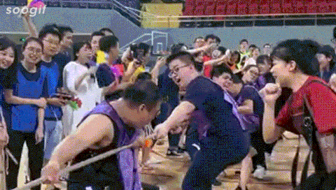 拼成表情包!科拓首届趣味运动会开赛!