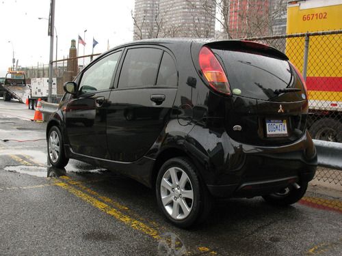 仅600cc排量三菱开发后驱版本微型车
