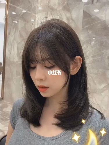 2021最火刘海这么剪最显脸小_刘海_显脸小_法式刘海_in style造型