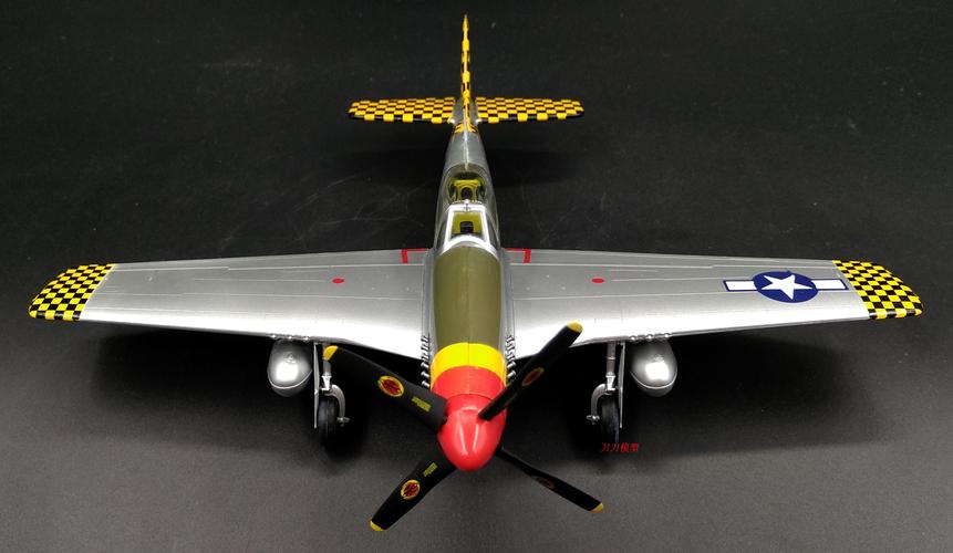 模型二战美国p51k野马战斗机飞机小号手成品39303航模