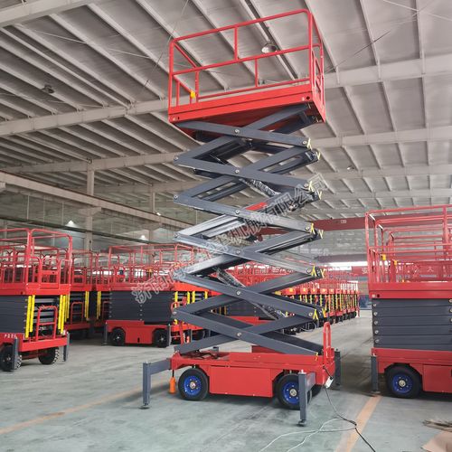 厂家移动剪叉式液压升降机高空作业车4-18米电动液压升降平台