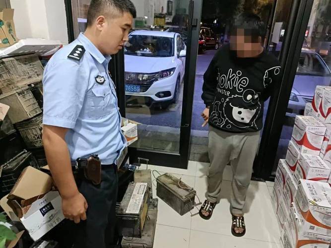 梅河口警方破获2起盗窃案件_靖宇县_郝某_电瓶