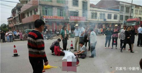 突发!湖北黄梅蔡山镇发生一起车祸 致一人死亡