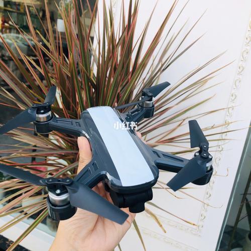卓优无人机方便携带款新手入门级平价_无人机_航拍_显示器_数码_摄影