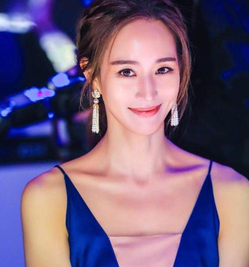 张钧甯的个人资料简介身高年龄三围图片