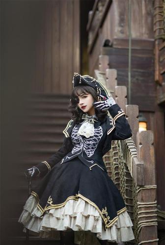 蒸汽朋克系"海盗风"洛丽塔,集帅气典雅于一身,lo娘上身太独特