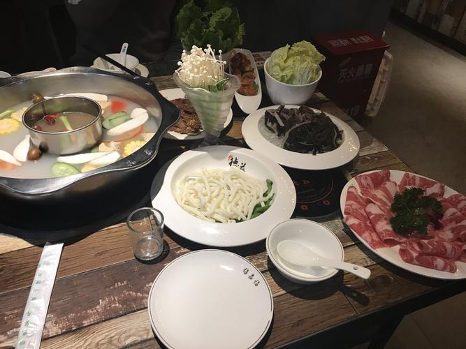 德庄毛肚火锅