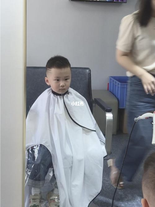 男童发型_发型_寸头_头型_母婴_婴童时尚