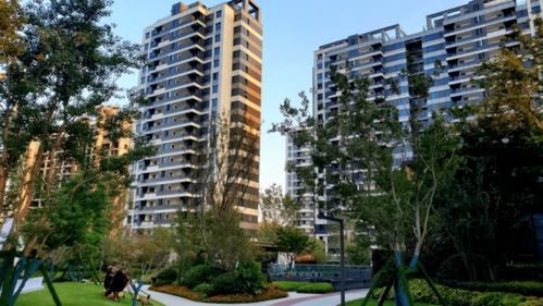 以梦为名 为梦而战 | 2020新丝路时尚秀典亚新紫藤公馆站强者对决一触