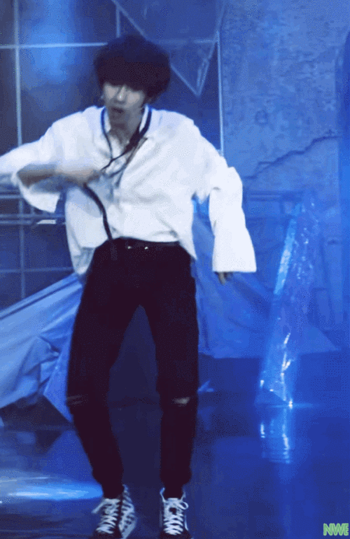 必须给破风一个贴贺峻霖舞担