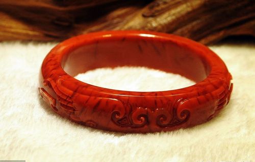 柿子红玛瑙怎么分辨,柿子红玛瑙戒面多少钱一克