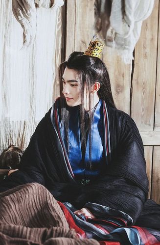 9大玄衣古装美男,躲过了小鬼王,躲过了魏无羡,却躲不了他!