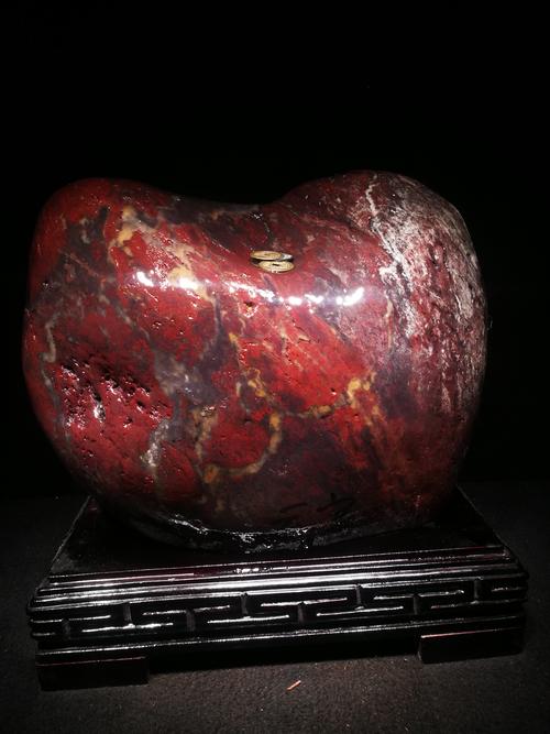 元宝桂林鸡血玉原石摆件镇宅灵石奇石观赏石