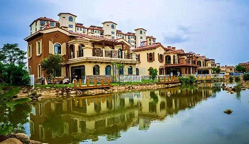 首创森林湖在售百万别墅长什么样?现房发售送大庭院