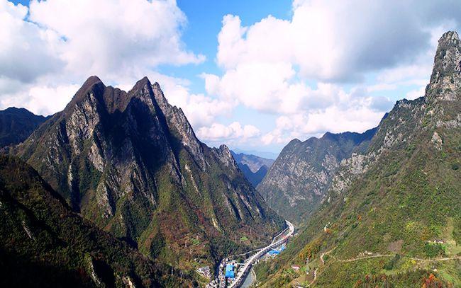 陕西岚皋县蜡烛山旅游项目正在招商中