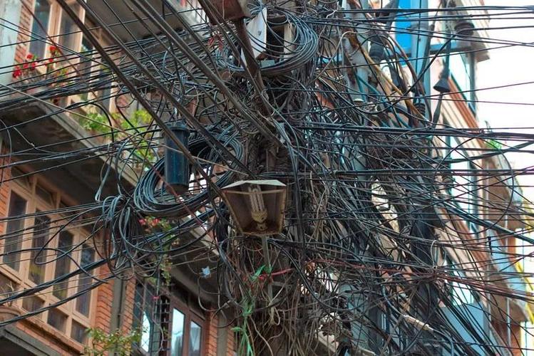 你要的印度布线,这是一种极端的牛x_电线