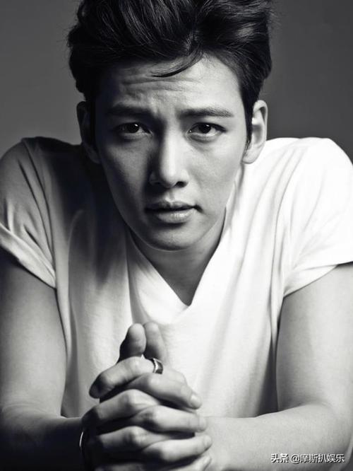 韩国男明星名字韩国高颜值16位实力派男明星