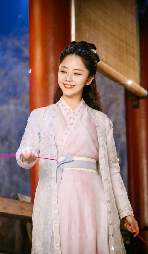 古装女星编发大赏热巴谭松韵陈钰琪杨紫你最pick谁