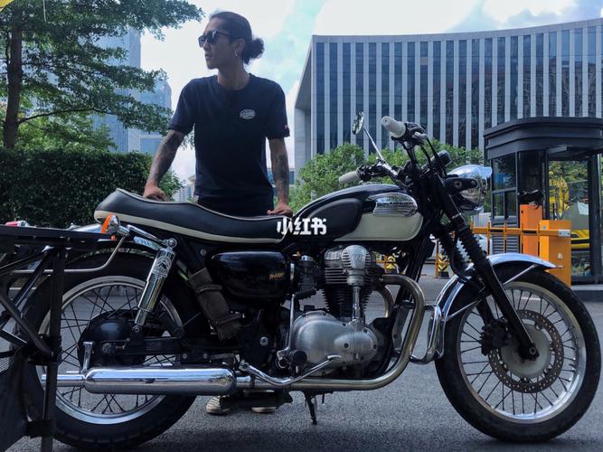 川崎w650_川崎怎么样_复古_复古摩托_汽车_摩托车