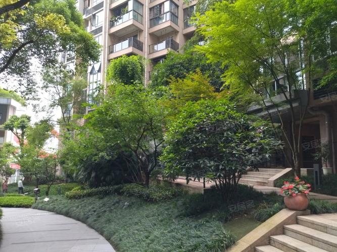 龙湖春森彼岸(4期)