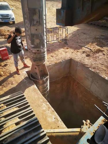 开启新技能!宇通旋挖成功攻克2*3m方桩施工