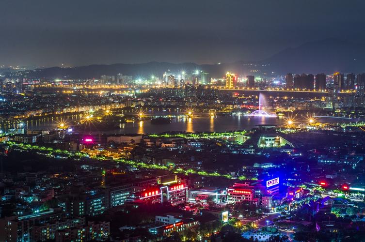 标题:泉州市夜景