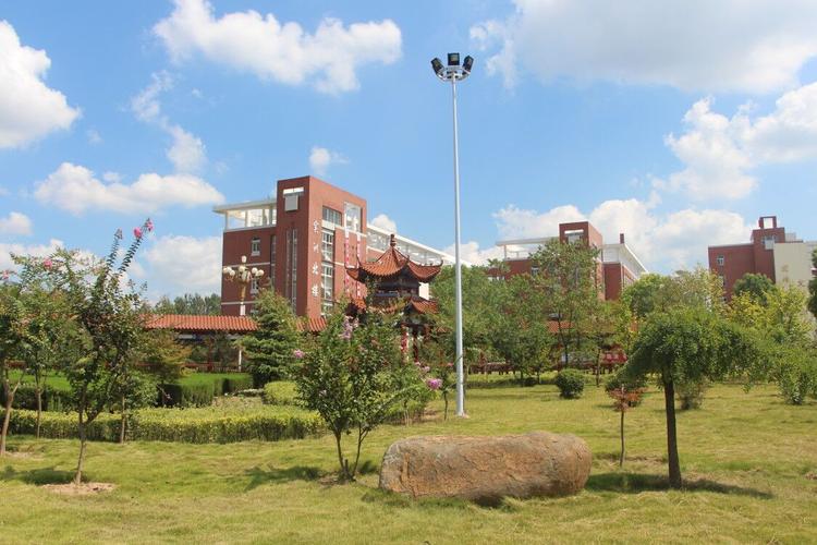 8 - 校园风景滚动图片展示 - 皖北卫生职业学院