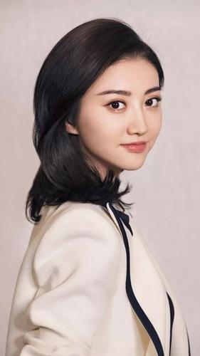 身材妙曼长相甜美的陕西美女景甜