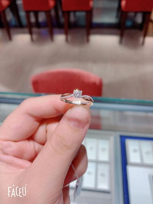 周大福偏爱钻戒_钻戒_周大福怎么样_婚姻_周大福偏爱系列_时尚_配饰