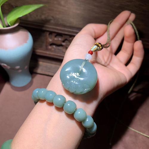 和田玉且末料且末蓝77