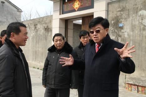 网易首页>网易号>正文申请入驻> 徐镜人放开手脚有了这个"帽子"