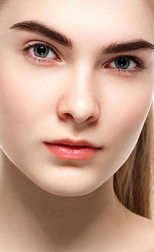 外国女孩脸部特写图片素材