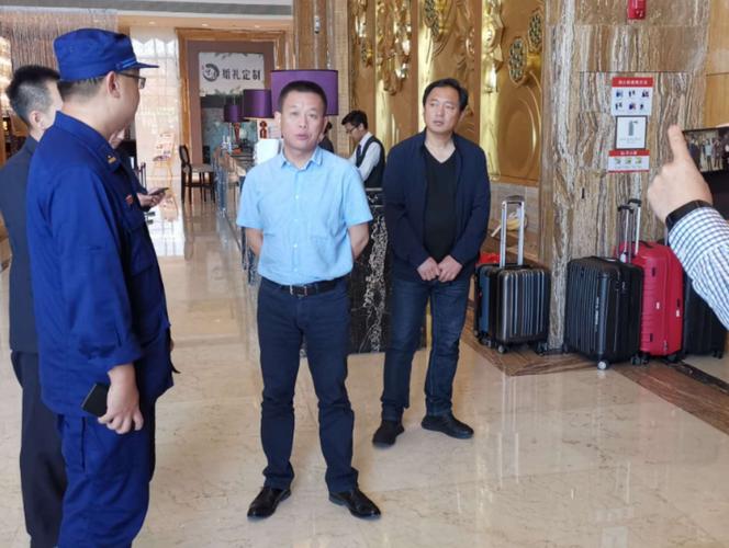 大庆市萨尔图区区长彭勇率队开展国庆节前消防安全检查