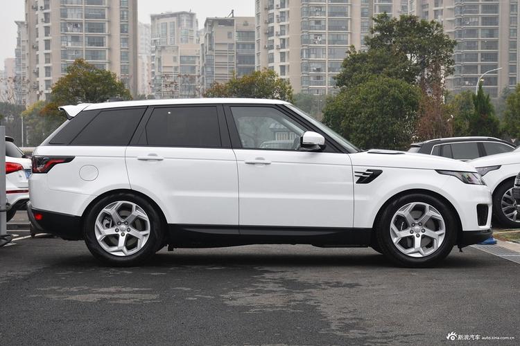 全国最高直降499万元路虎揽胜运动版混动新车近期优惠热销