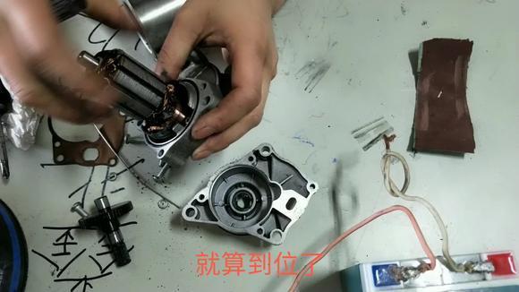越南修摩托车容易被坑了,摩托车胎明明只漏气了就得花