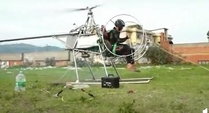 仅高中学历,小伙自学6年造4架直升机!网友:精神可嘉,但