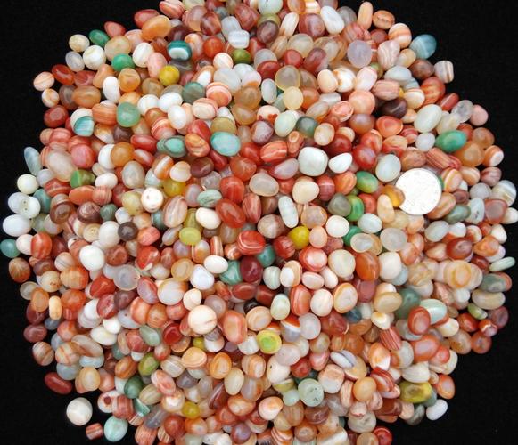 精品雨花石 玛瑙石 五彩石 鱼缸石 鹅卵石 养花装修铺地花盆园艺
