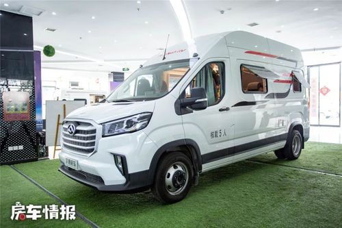宇通v90房车首发!空间表现极好2张纵置大床,水电高配价格不贵