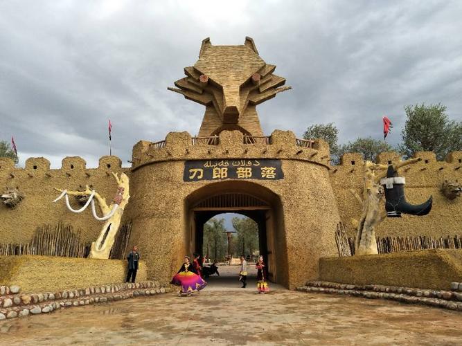 西域秘境,刀郎部落.距离阿克苏市区58公里,素有非物质文化遗产.