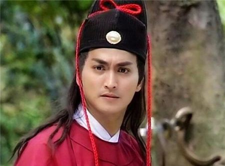 你还记得《包青天》中的展昭吗?被封杀后做生意 如今58岁长成了这样