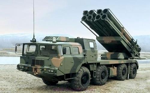 中国新sr3型370毫米口径火箭炮 不仅射程远末制导精度也高