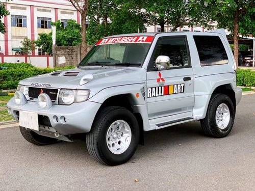 三菱v55帕杰罗evo售价88万一代经典